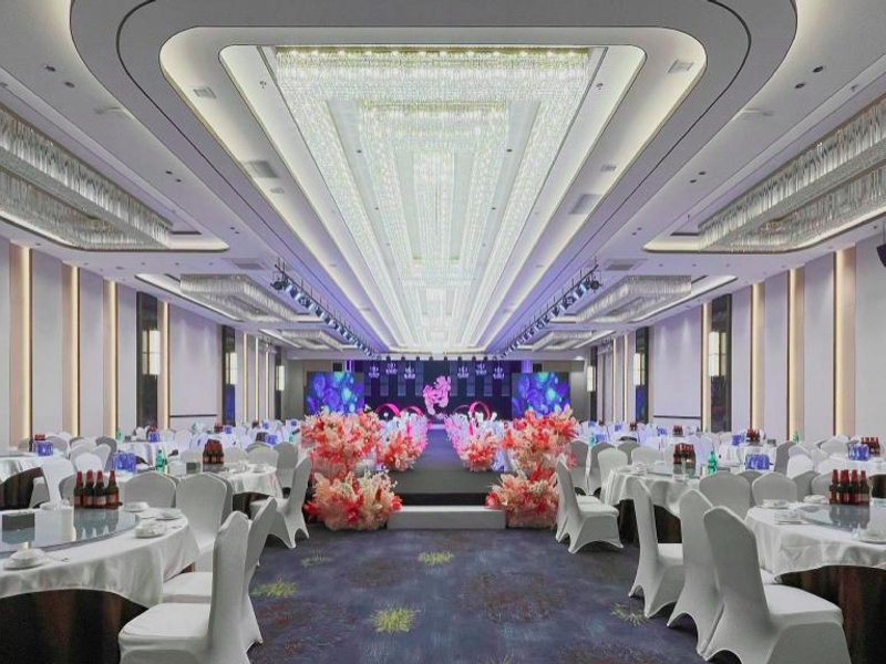 イェンビェン バイシャン ホテル (Yanbian Baishan Hotel)の写真