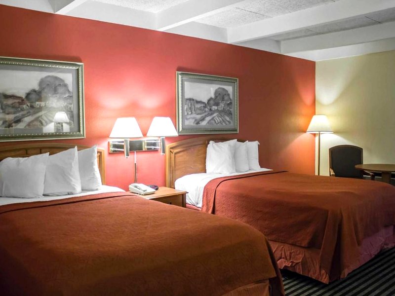 ECONO LODGE WICKLIFFE - CLEVELAND EASTの写真
