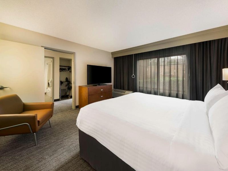 ソネスタ セレクト サンノゼ エアポート (Sonesta Select San Jose Airport)の写真