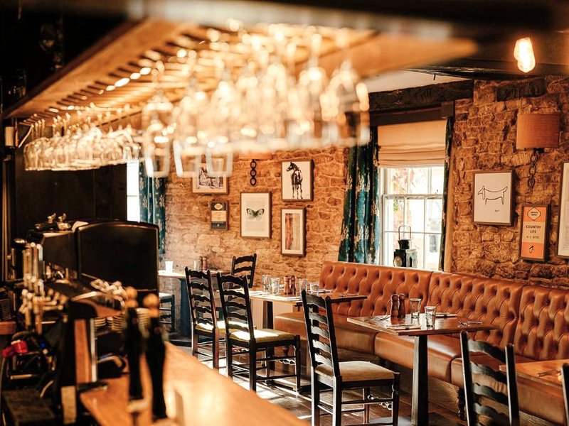 ザ キャッスル イン (The Castle Inn)の写真
