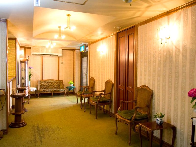 新瀬戸ステーションホテル (Shinseto Station Hotel)の写真