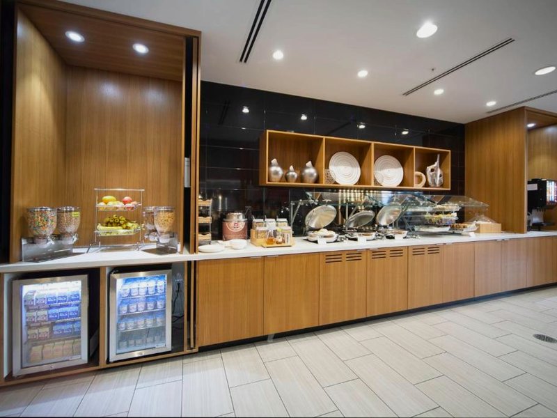 SpringHill Suites Kenoshaの写真