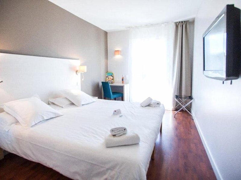 ジ・オリジナルズ・ブティック、ホテル・カシテル (The Originals Boutique, Hôtel Cassitel, Cassis Port)の写真