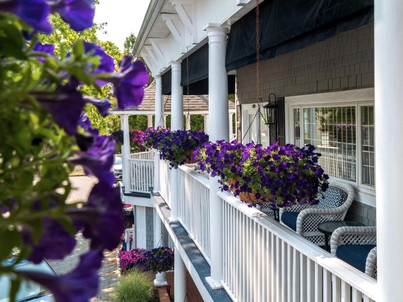 シャトー イン アンド スイーツ スプリング レイク (Chateau Inn and Suites Spring Lake)の写真