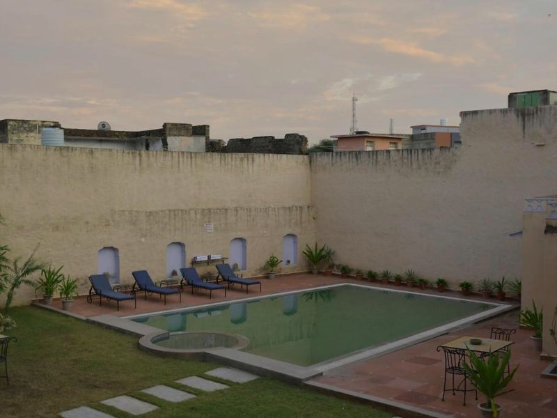 キャッスル カンデラ ホテル (Castle Khandela Hotel)の写真