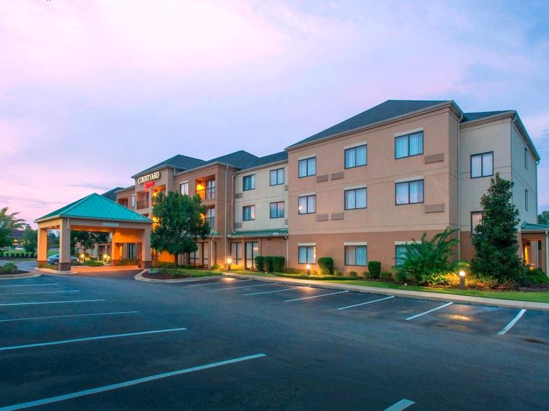Courtyard Montgomery Prattvilleの写真