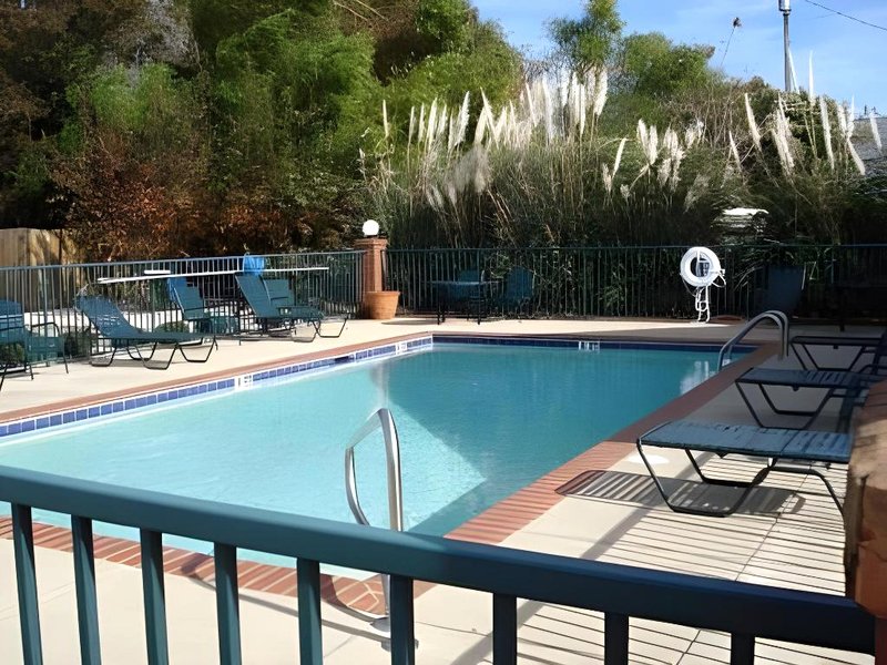InTown Suites Extended Stay Prattville ALの写真
