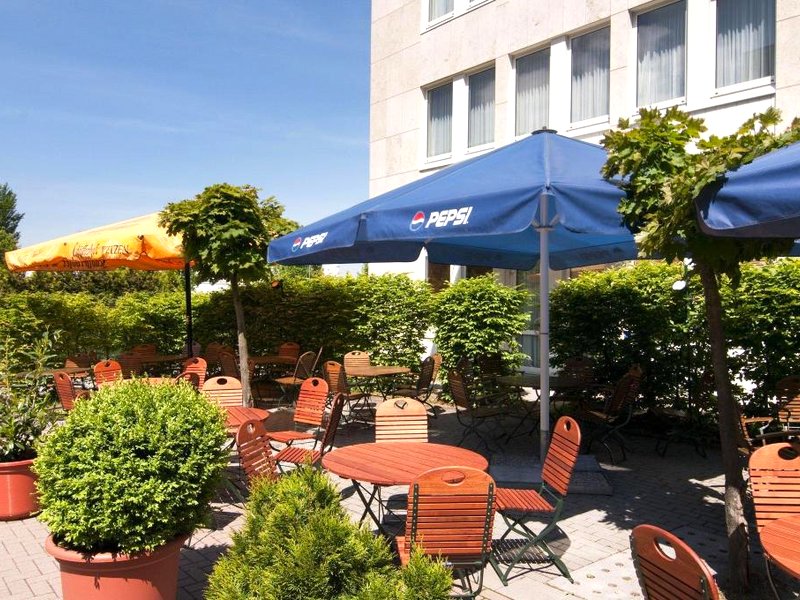 ホリデイ イン フランクフルト エアポート ノイ イーゼンブルク バイ IHG (Holiday Inn Frankfurt Airport - Neu-Isenburg By IHG)の写真