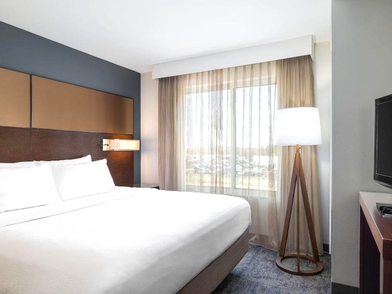レジデンス イン シャンペーン (Residence Inn Champaign)の写真