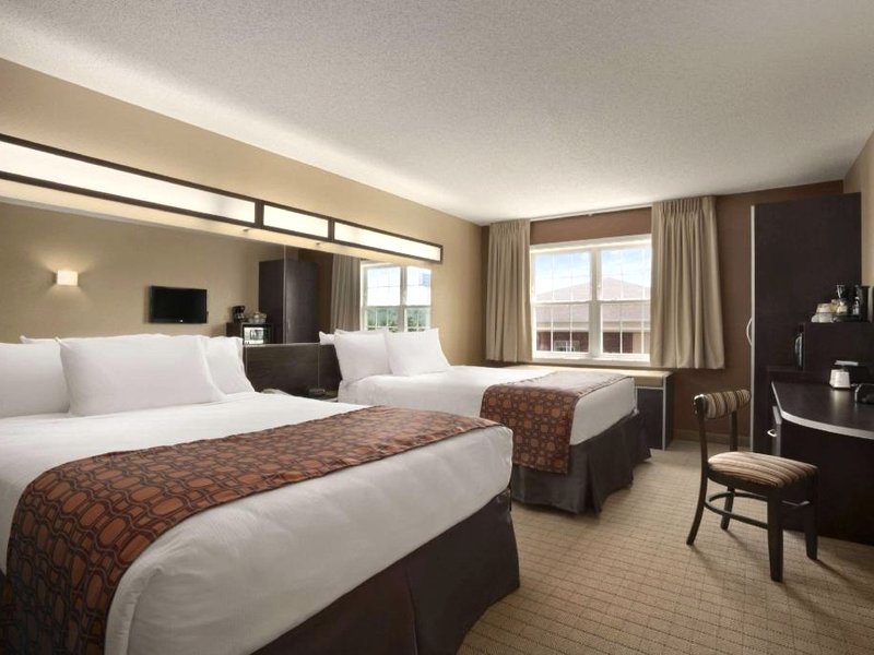 マイクロテル イン&スイーツ バイ ウインダム ミネラル ウェルズ パーカーズバーグ (Microtel Inn & Suites by Wyndham Mineral Wells/Parkersburg)の写真