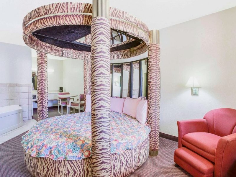 Travelodge by Wyndham Parkersburgの写真