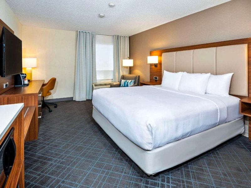 コンフォート イン & スイーツ (Comfort Inn & Suites)の写真