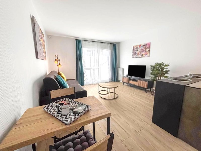 Studio Wi-Fi et balcon, très bien situé (Studio Wi-Fi et balcon, tres bien situe)の写真