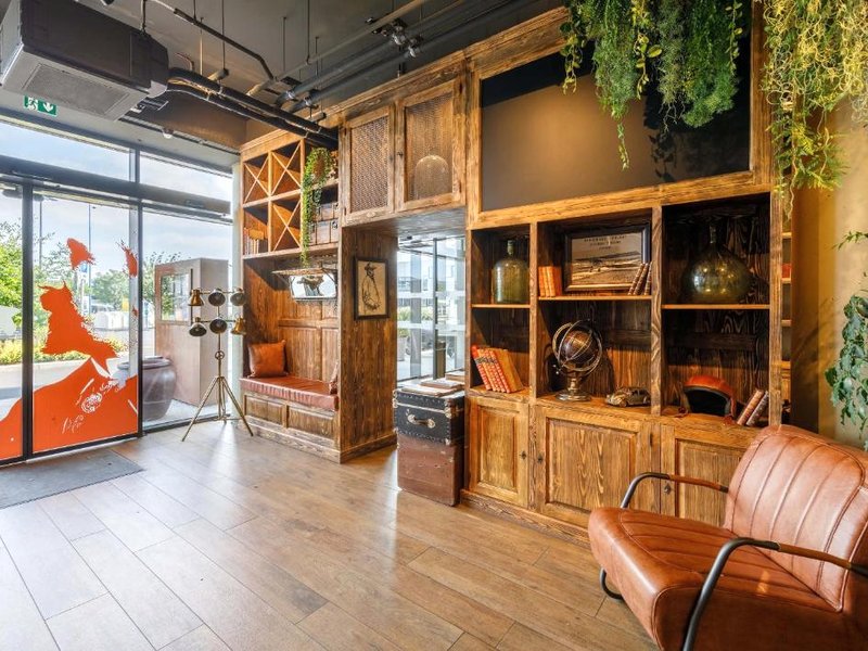 B&B HOTEL Clermont-Ferrand A71-A75 La Méridienne (B&B HOTEL Clermont-Ferrand A71-A75 La Meridienne)の写真