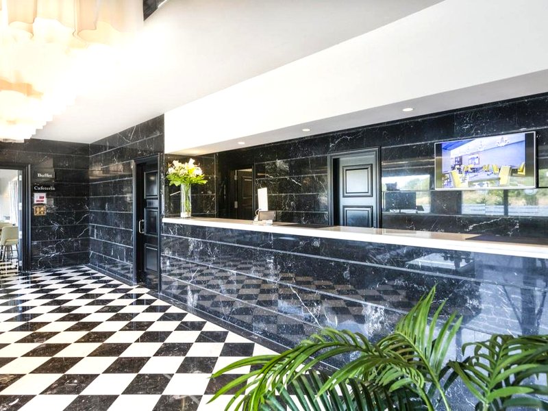 セールズ ホテル アエロポート ジローナ (Salles Hotel Aeroport Girona)の写真