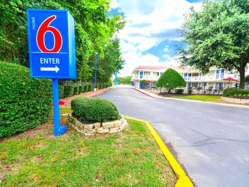 Motel 6 Huntsville, TXの写真