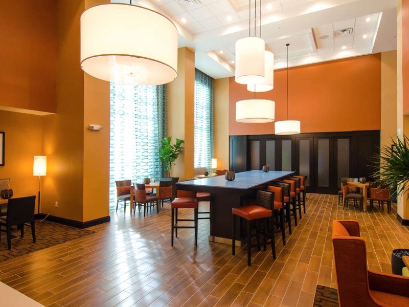 Hampton Inn & Suites Huntsvilleの写真