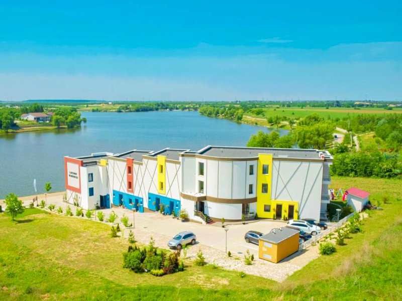 Snagov Lakeview Residencesの写真