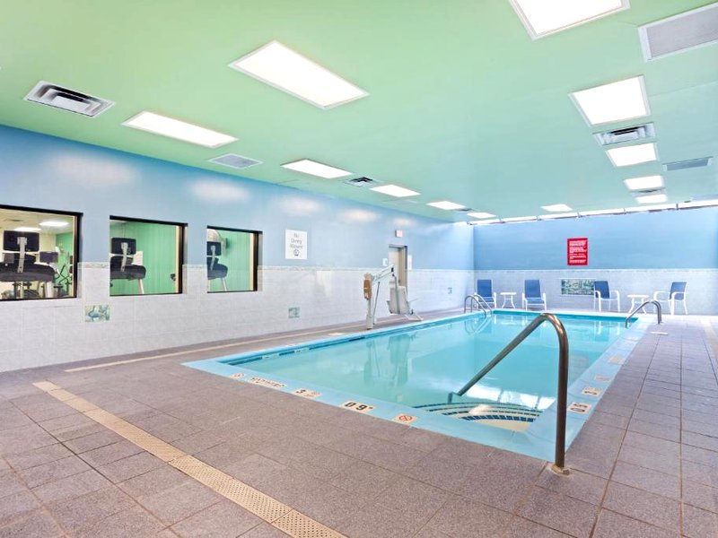 Holiday Inn Express Hauppauge-Long Island By IHGの写真