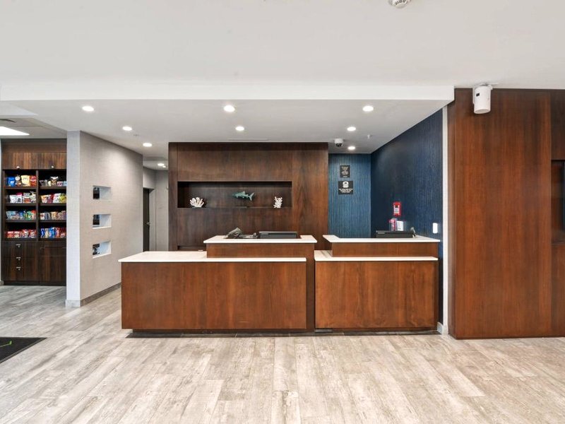 コートヤード ロング アイランド イスリップ コートハウス コンプレックス (Courtyard Long Island Islip/Courthouse Complex)の写真