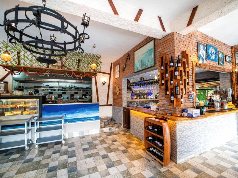 Suzanne Hotel & Restaurant の写真
