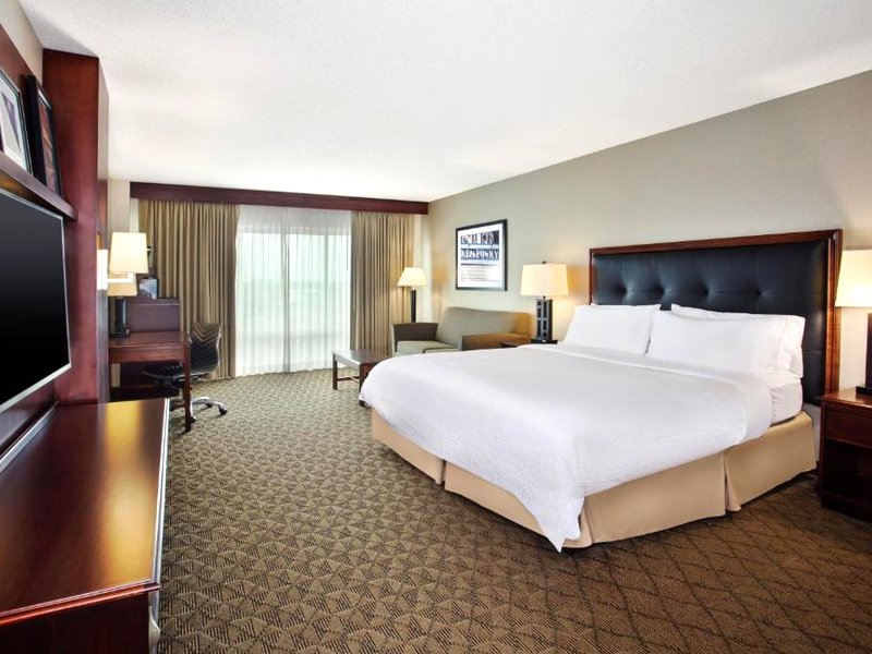 ホリデイ イン ユニバーシティ プラザ ボウリング グリーン バイ IHG (Holiday Inn University Plaza-Bowling Green By IHG)の写真