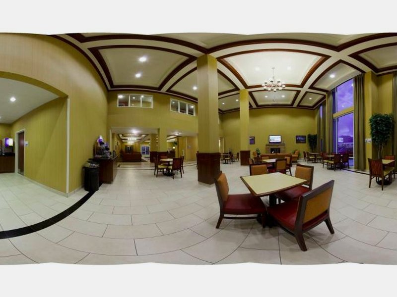 Holiday Inn Express & Suites Minden By IHGの写真