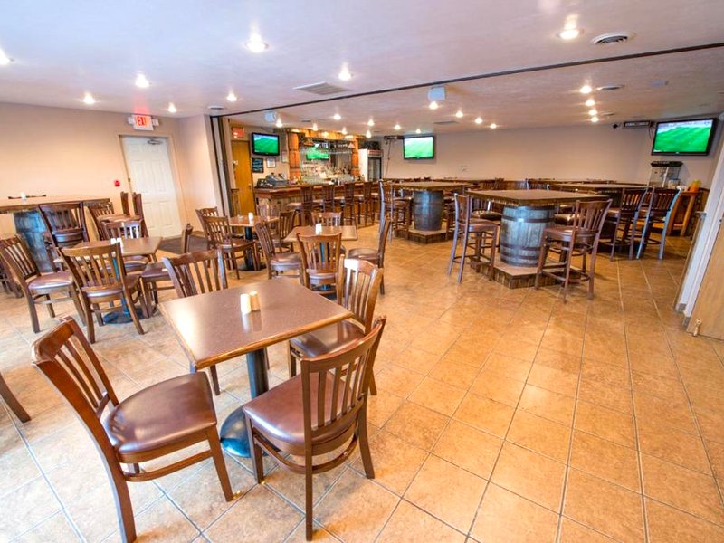 Boarders Inn & Suites by Cobblestone Hotels - Munisingの写真