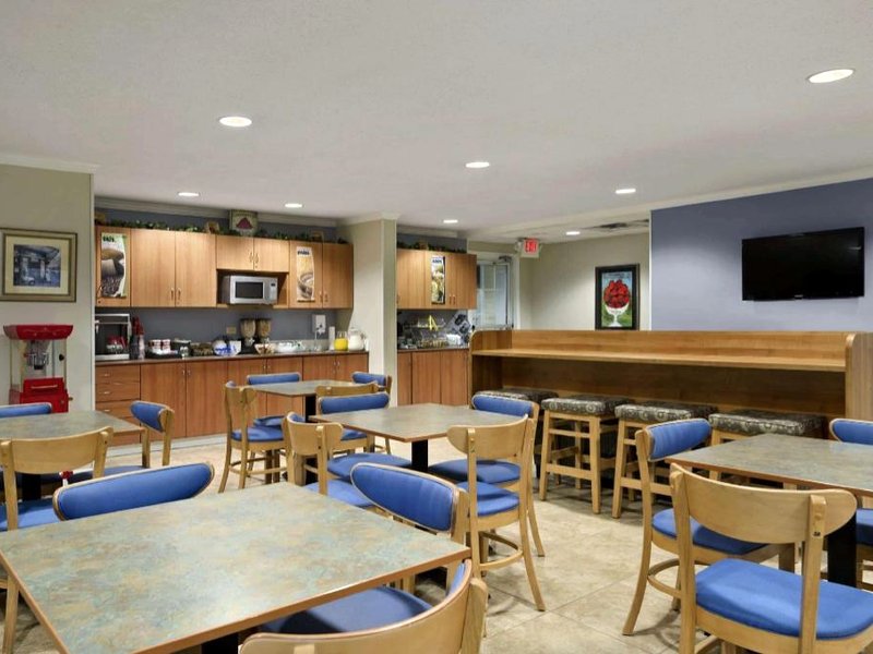 マイクロテル イン&スイーツ バイ ウィンダム ポンチャトゥラ ハモンド (Microtel Inn & Suites by Wyndham Ponchatoula/Hammond)の写真