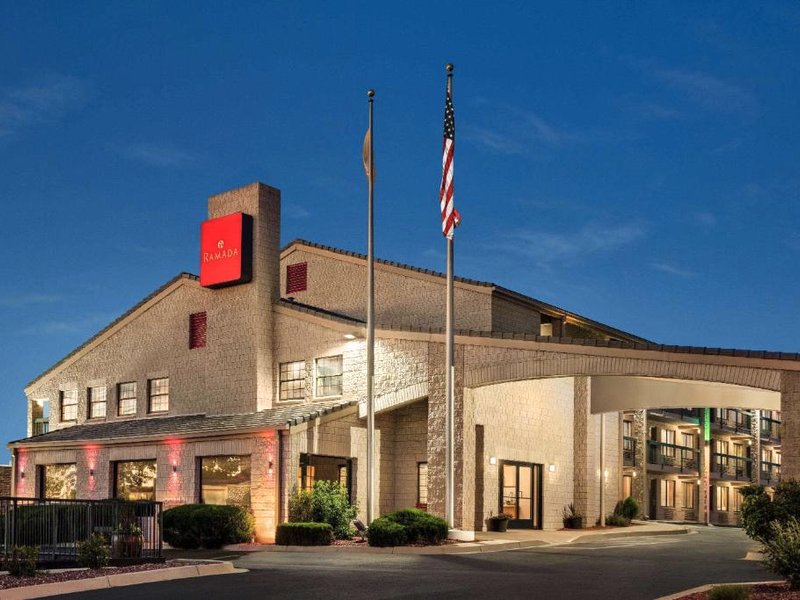 ラマダ バイ ウィンダム アルバカーキー エアポート (Ramada by Wyndham Albuquerque Airport)の写真