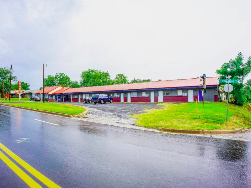 Budget Inn By OYO Palestine TX Hwy 79の写真