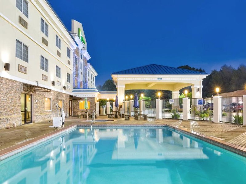 Holiday Inn Express Palestine By IHGの写真