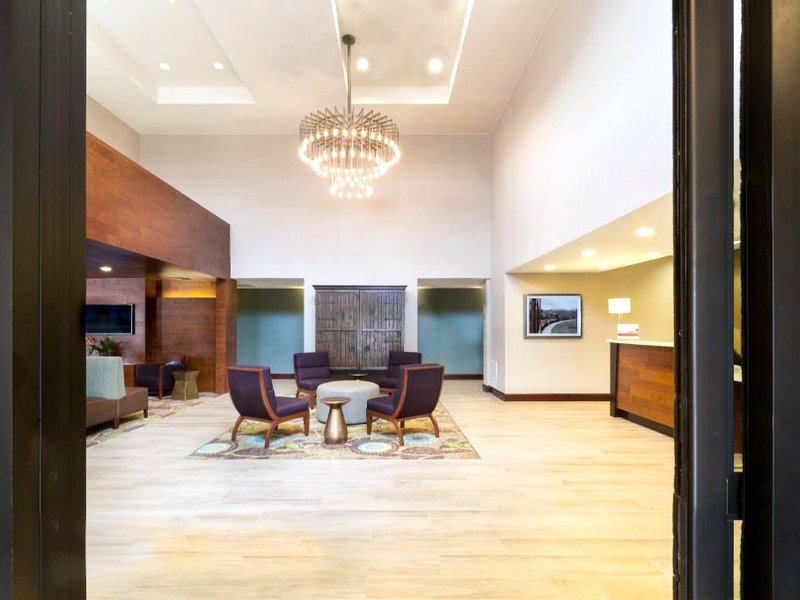 Holiday Inn Express Palestine By IHGの写真
