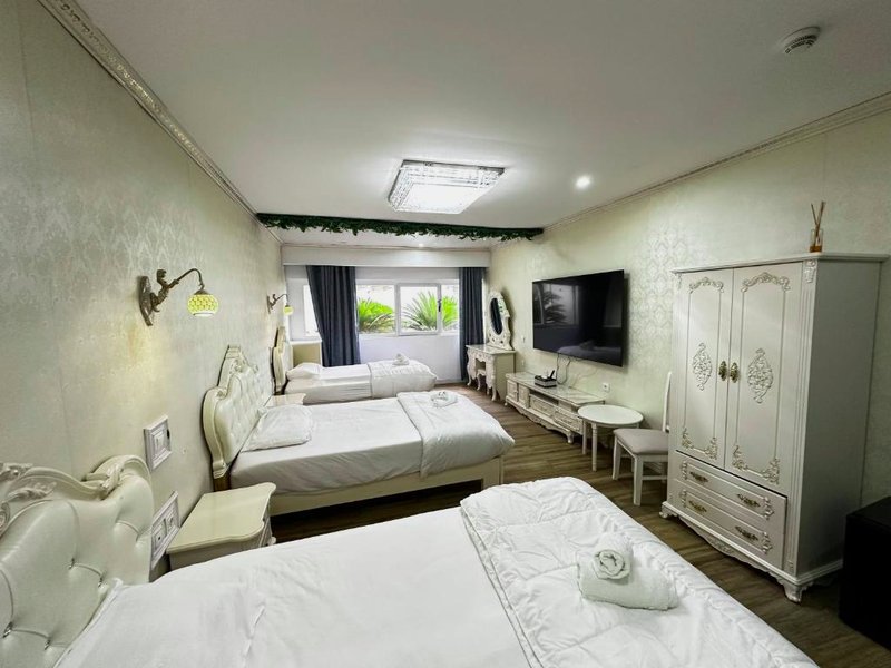 HOTEL AVIACIOnの写真