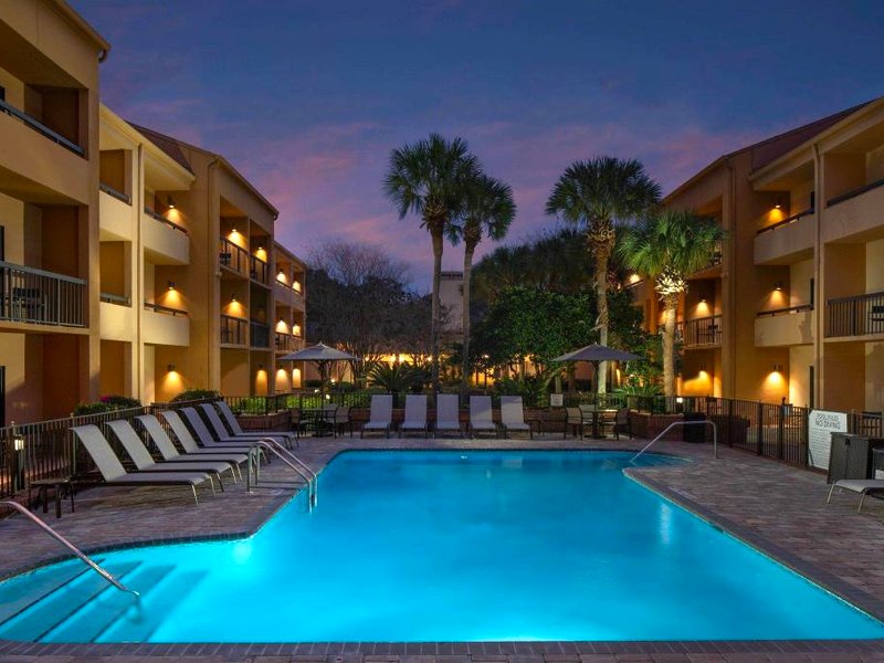 Courtyard Jacksonville at the Mayo Clinic Campus/Beachesの写真