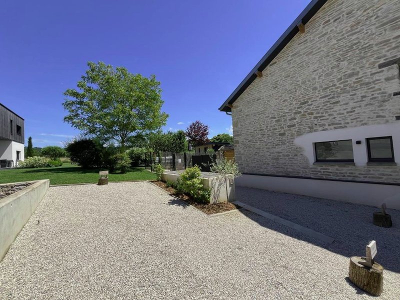 APPART-HOTEL n 3 avec terrasse, piscine, petit-dejeuner et parking privé (APPART-HOTEL n 3 avec terrasse, piscine, petit-dejeuner et parking prive)の写真