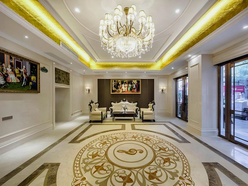 Vienna Hotel Zhejiang Lishui Qingtian Post Buildingの写真