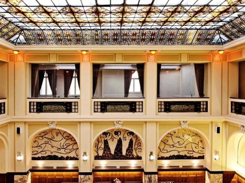 グランデッツァ ホテル ラグジュアリー パレス (Grandezza Hotel Luxury Palace)の写真