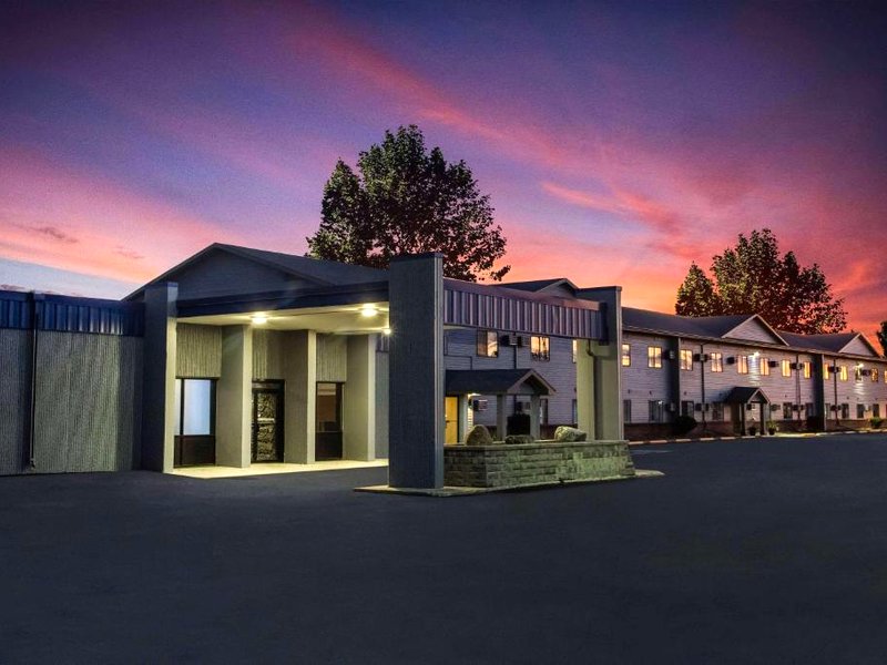 トラベルロッジ バイ ウインダム ワーペトン (Travelodge by Wyndham Wahpeton)の写真