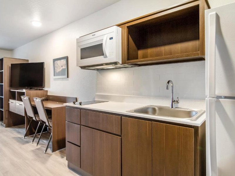 WoodSpring Suites East Lansing - University Areaの写真
