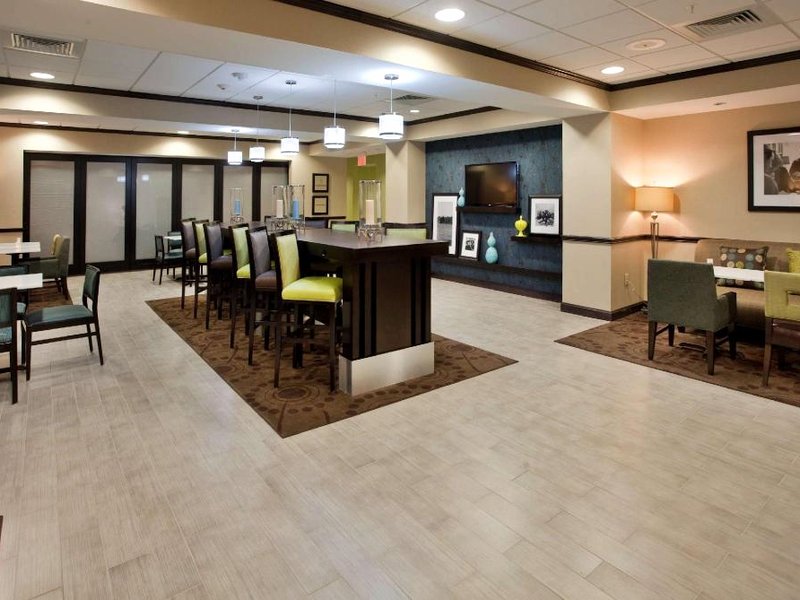 ハンプトン イン ダルグレン (Hampton Inn Dahlgren)の写真
