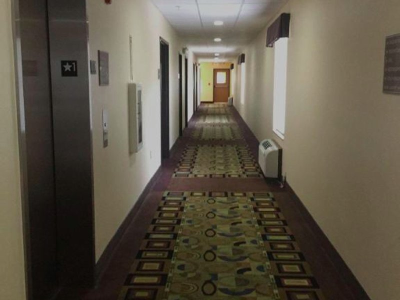 アメリカズ ベスト バリュー イン セント ロバート (Americas Best Value Inn St. Robert)の写真