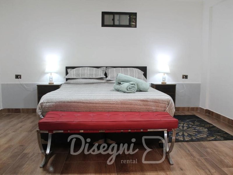 Hostal Cristina, Central Caldera, Habitación Privada Disegni 11-12 (Hostal Cristina, Central Caldera, Habitacion Privada Disegni 11-12)の写真