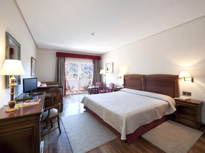 パラドール デ ラス カニャーダス デル テイデ (Parador de Las Canadas del Teide)の写真