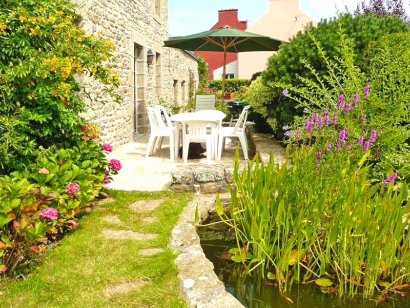 Maison confortable proche de Ploudalmézeau avec jardin (Maison confortable proche de Ploudalmezeau avec jardin)の写真