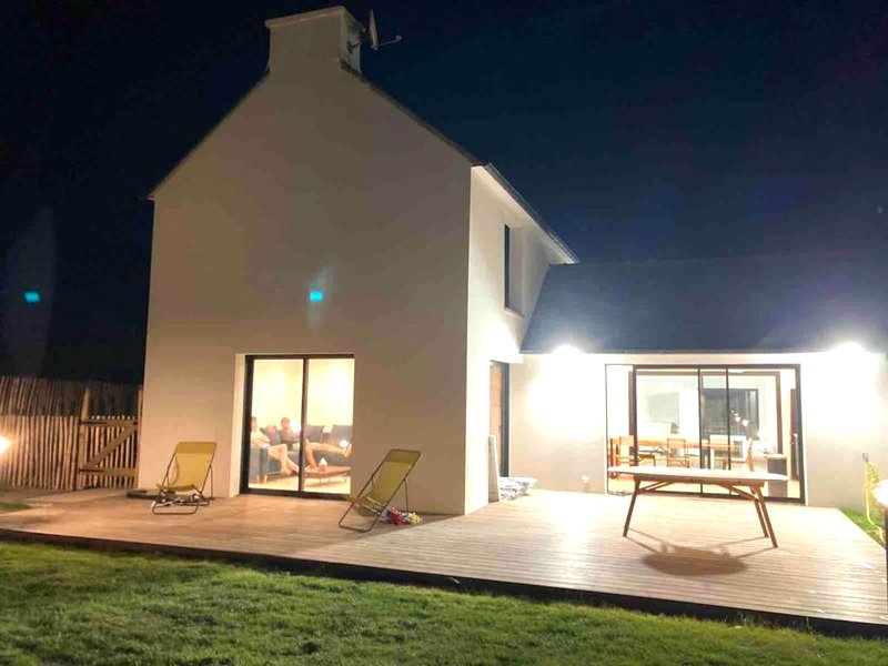 Jolie maison contemporaine proche plageの写真