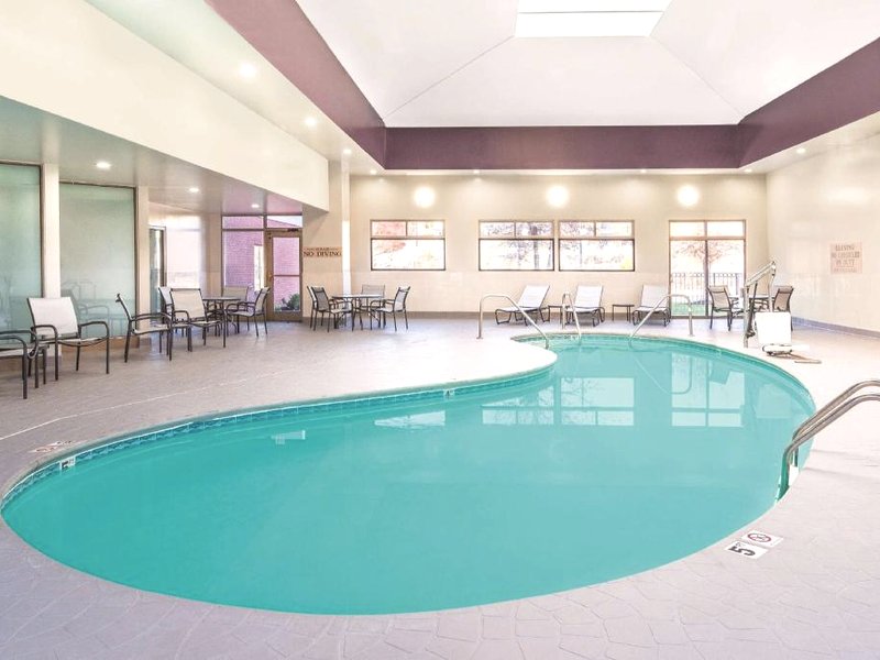 La Quinta Inn & Suites by Wyndham Loudonの写真
