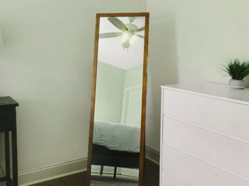 Historic Freshly Renovated 8-Bedroom Townhomes - Downtown Loudonの写真