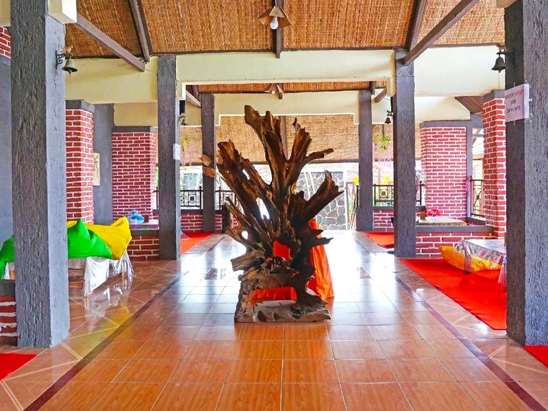 Super OYO 91568 Trisna Srabah Resort Homestay & Restoの写真