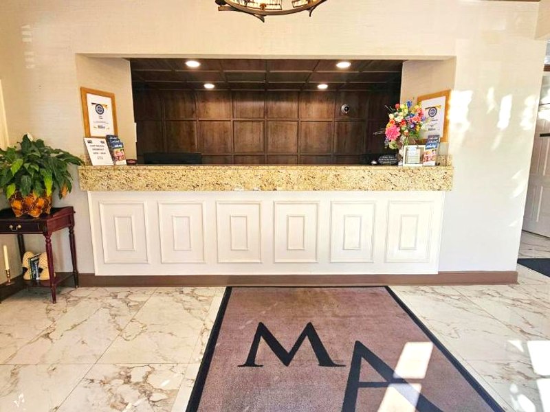 メリー エーカーズ イン (Merry Acres Inn)の写真